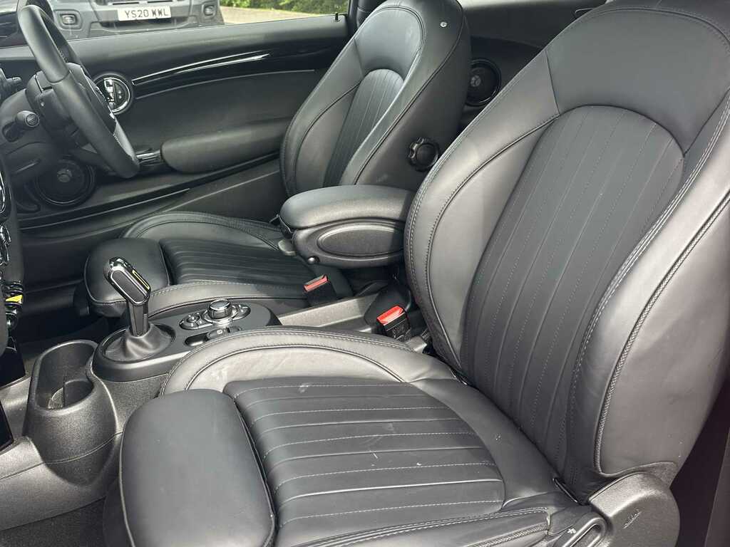 Mini Hatch 135Kw Cooper S Level 3 33Kwh DS72XEV Red #6