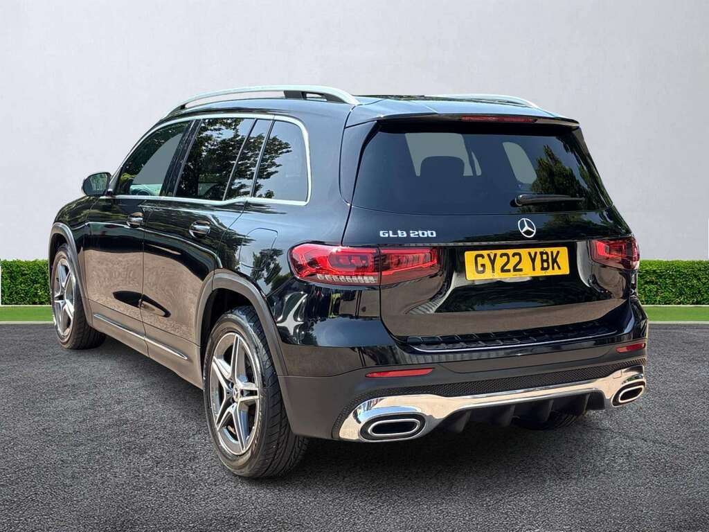 Mercedes-Benz GLB Class Glb 200 Amg Line 7G-tronic Black #2