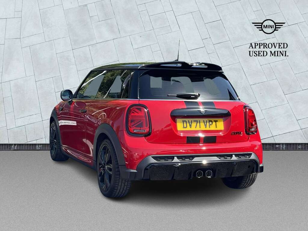 Mini Hatch 2.0 Cooper S Sport DV71VPT Red #2