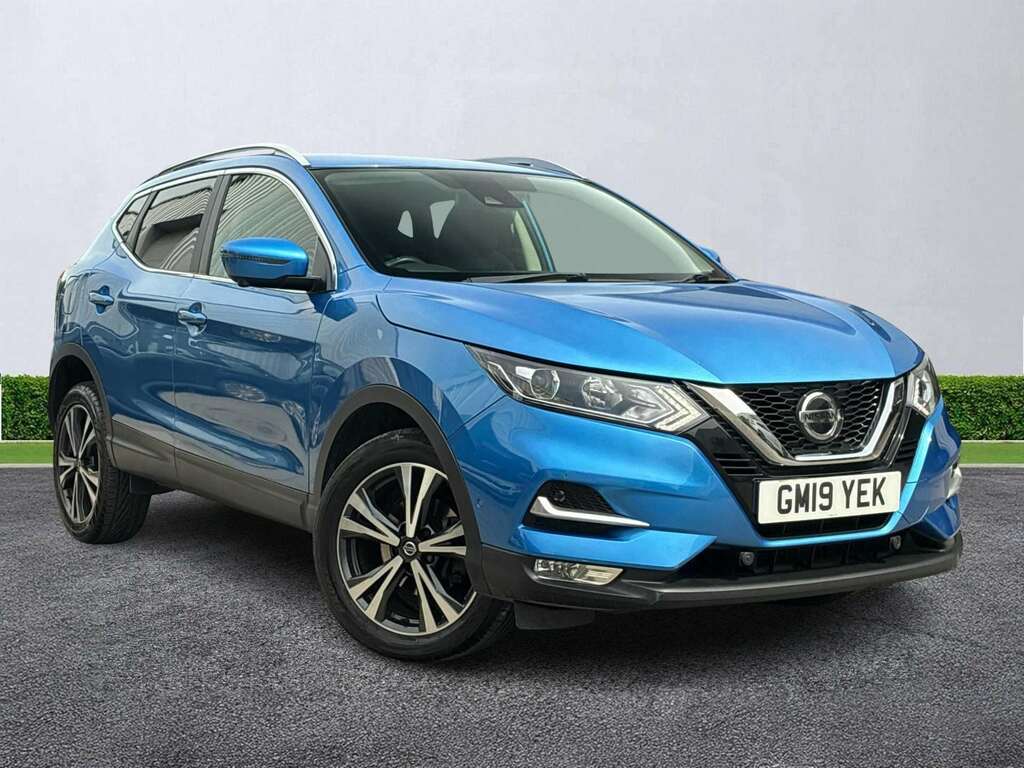 Nissan Qashqai 1.3 Dig-t 160 N-connecta Dct Blue