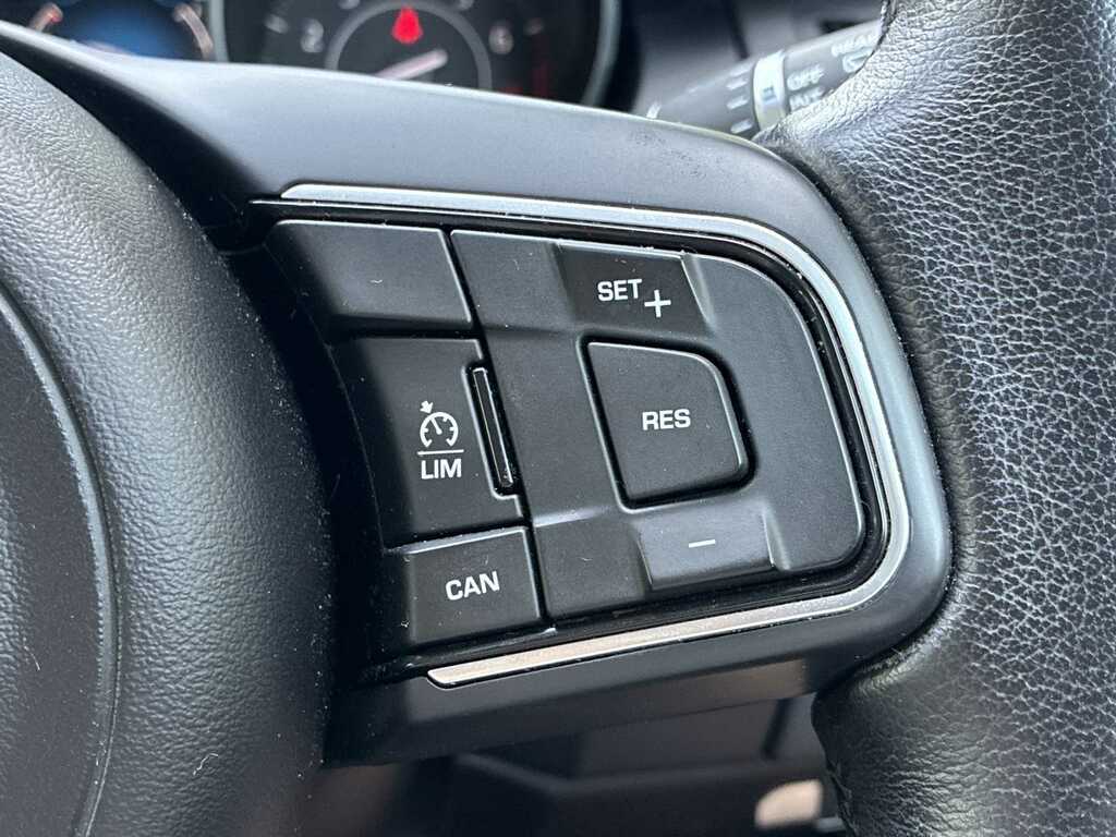 Jaguar E-Pace Diesel Grey #24