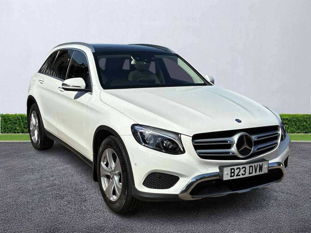 Mercedes-Benz GLC Class Glc 220D 4Matic Sport Premium Plus 9G-tronic White