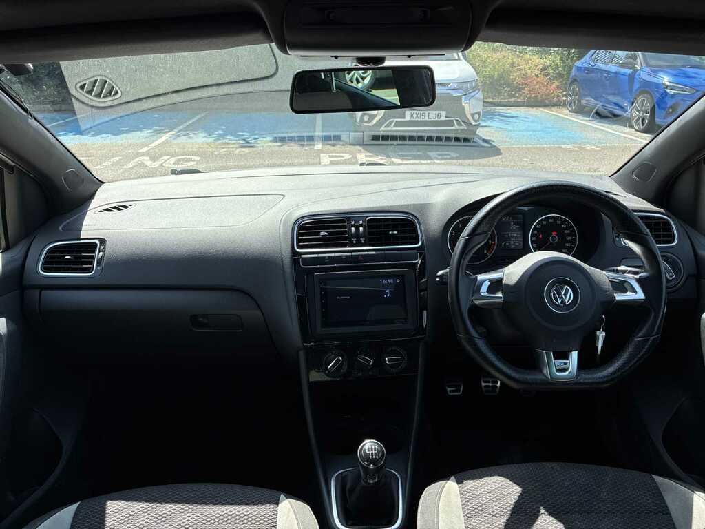 Volkswagen Polo Match Edition Blue #8