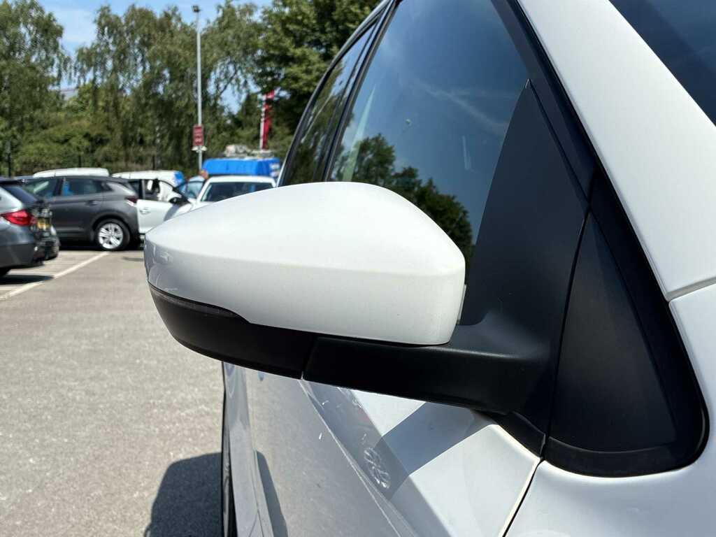Volkswagen Polo Match Edition Blue #30