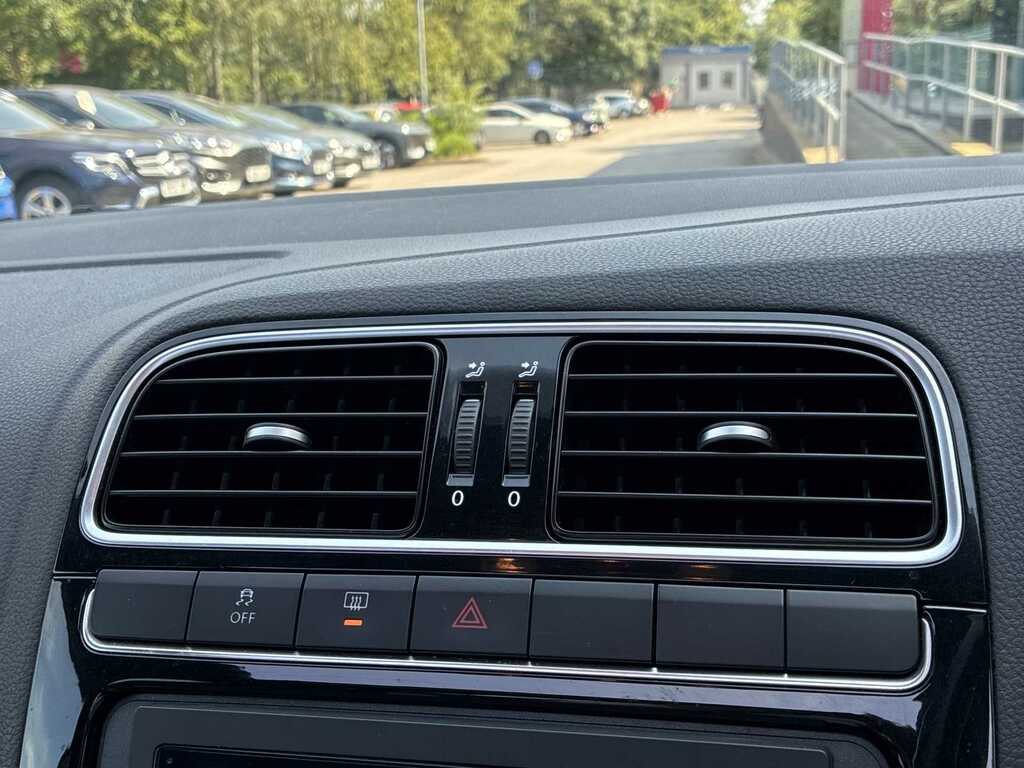 Volkswagen Polo Match Edition Blue #33