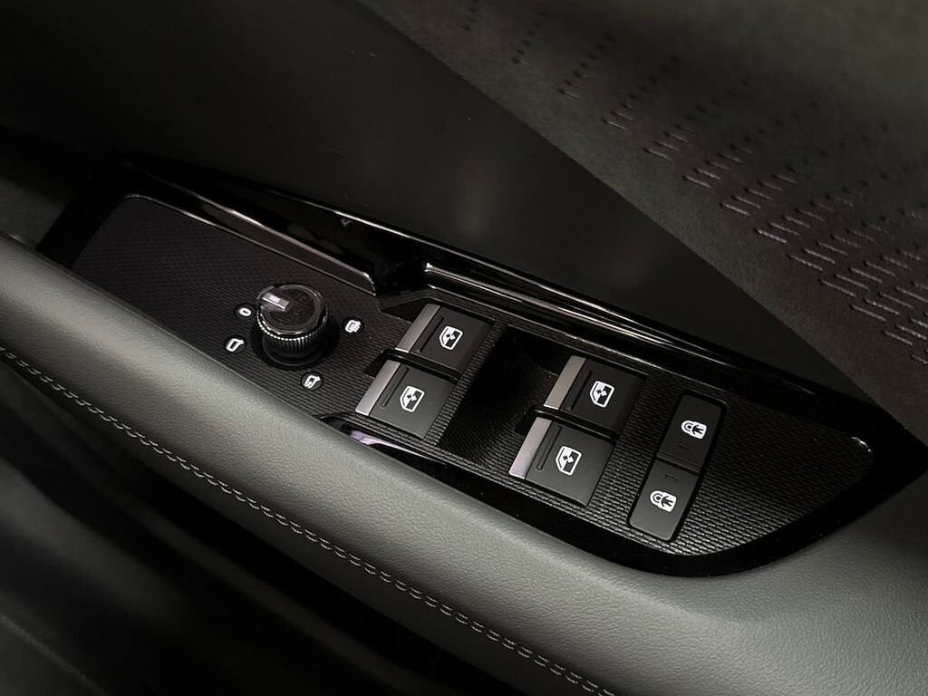 Audi Q3 35 Tfsi S Line Leather 2026 Black #21