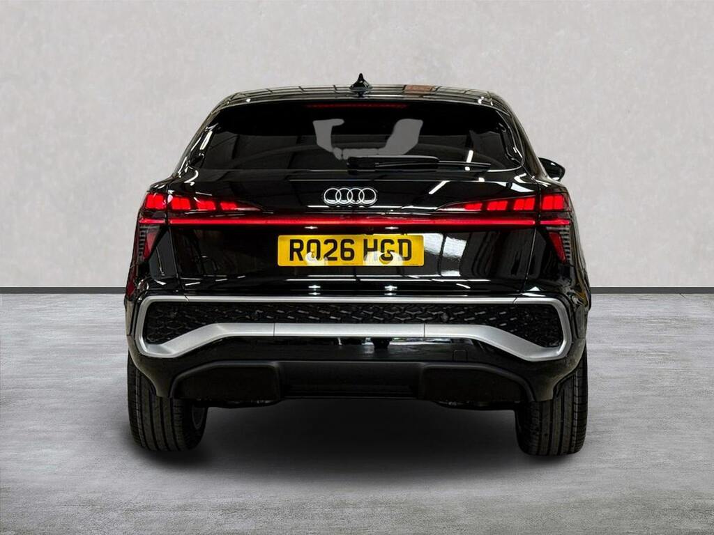 Audi Q3 35 Tfsi S Line Leather 2026 Black #4