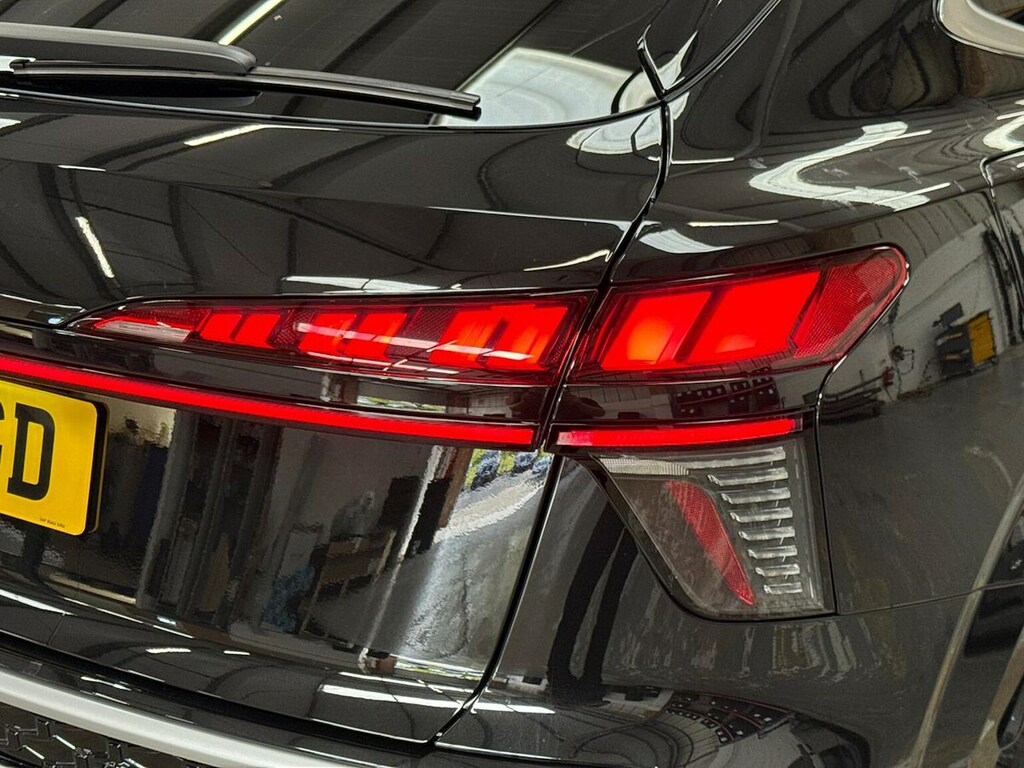 Audi Q3 35 Tfsi S Line Leather 2026 Black #36