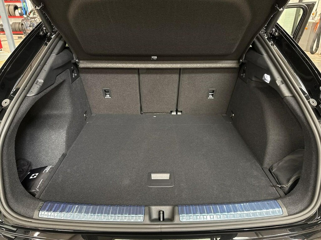 Audi Q3 35 Tfsi S Line Leather 2026 Black #17