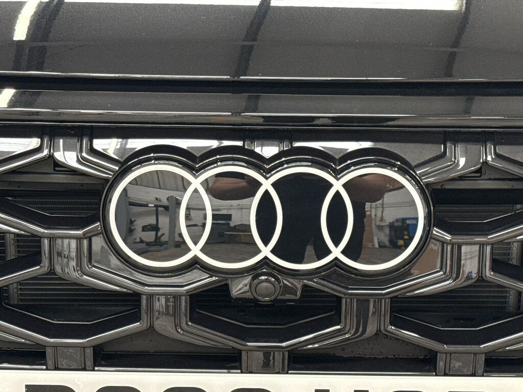 Audi Q3 35 Tfsi S Line Leather 2026 Black #33
