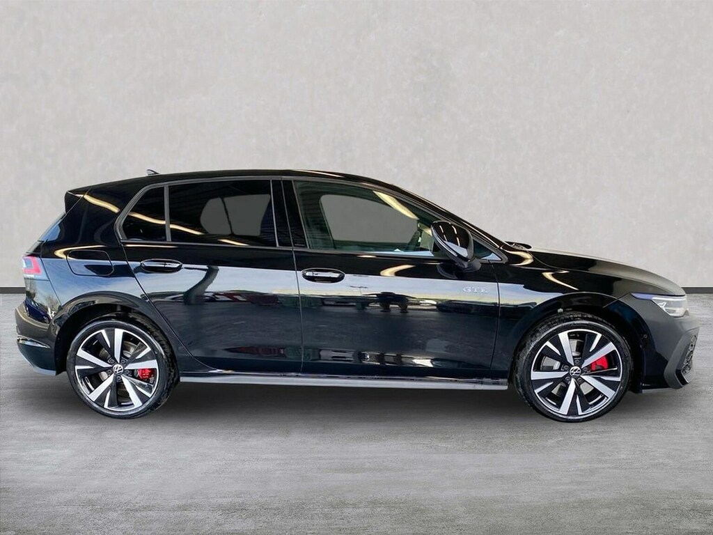 Volkswagen e-Golf 1.5 Tsi Ehybrid 19.7Kwh Gte Hatchback P Black #3