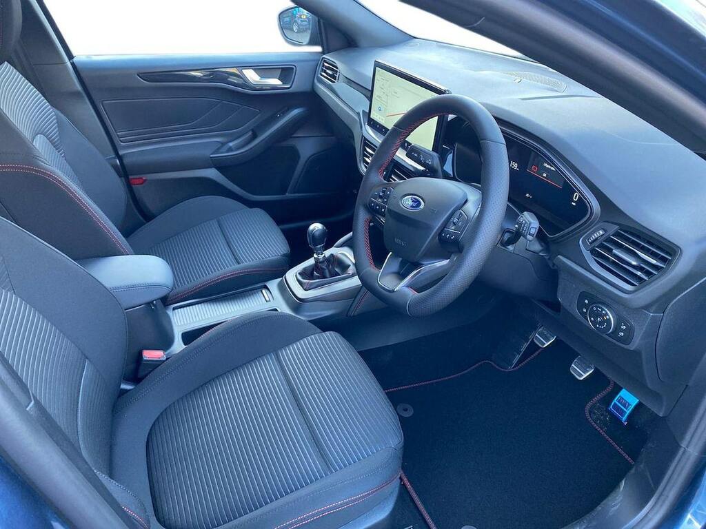 Ford Focus Titanium Grey #14