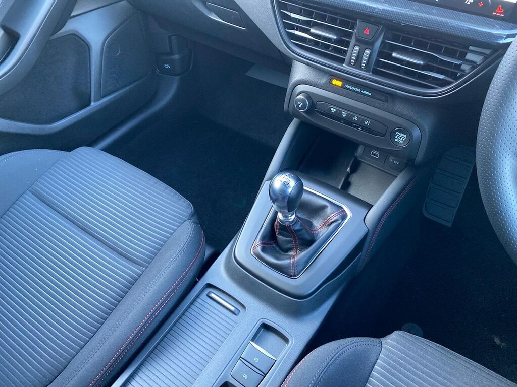 Ford Focus Titanium Grey #12