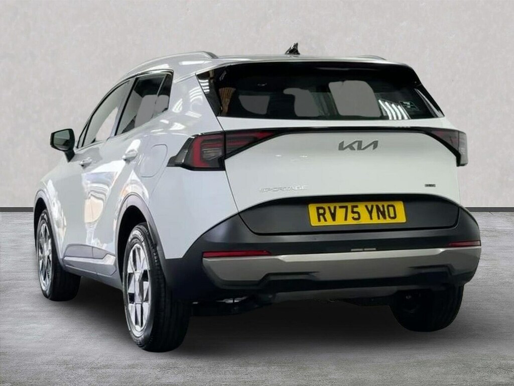 Kia Sportage Sportage 1.6T Gdi Hev Pure Estate White #4