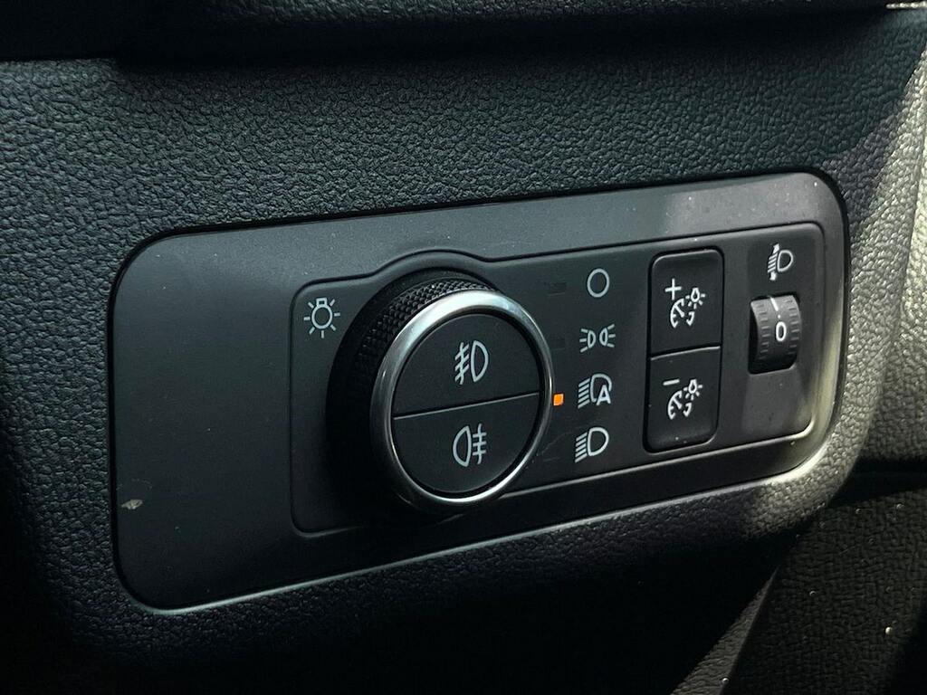 Ford Kuga St-line X Green #31