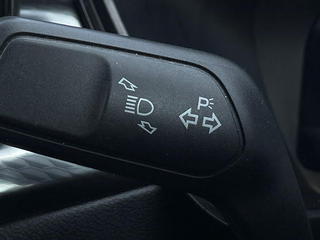 Ford Kuga St-line X Green #28
