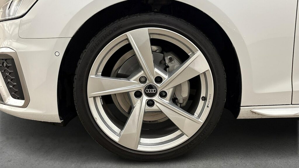 Audi A4 Avant 40 Tfsi 204 S Line S Tronic White #4