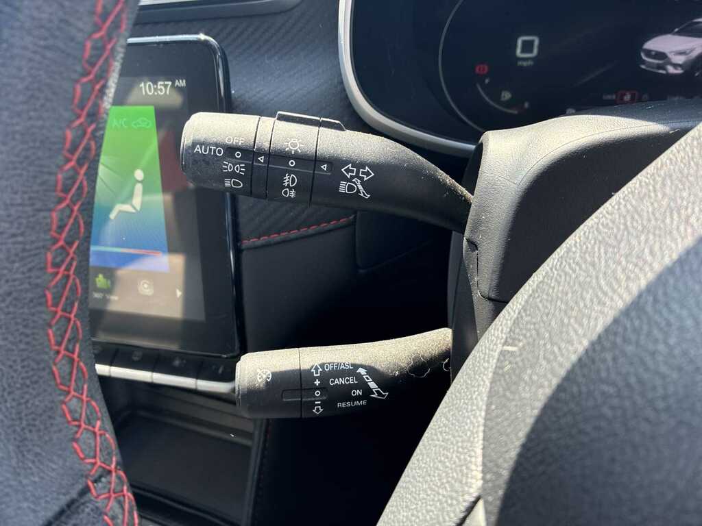 MG ZS Trophy Connect Long Range Silver #25