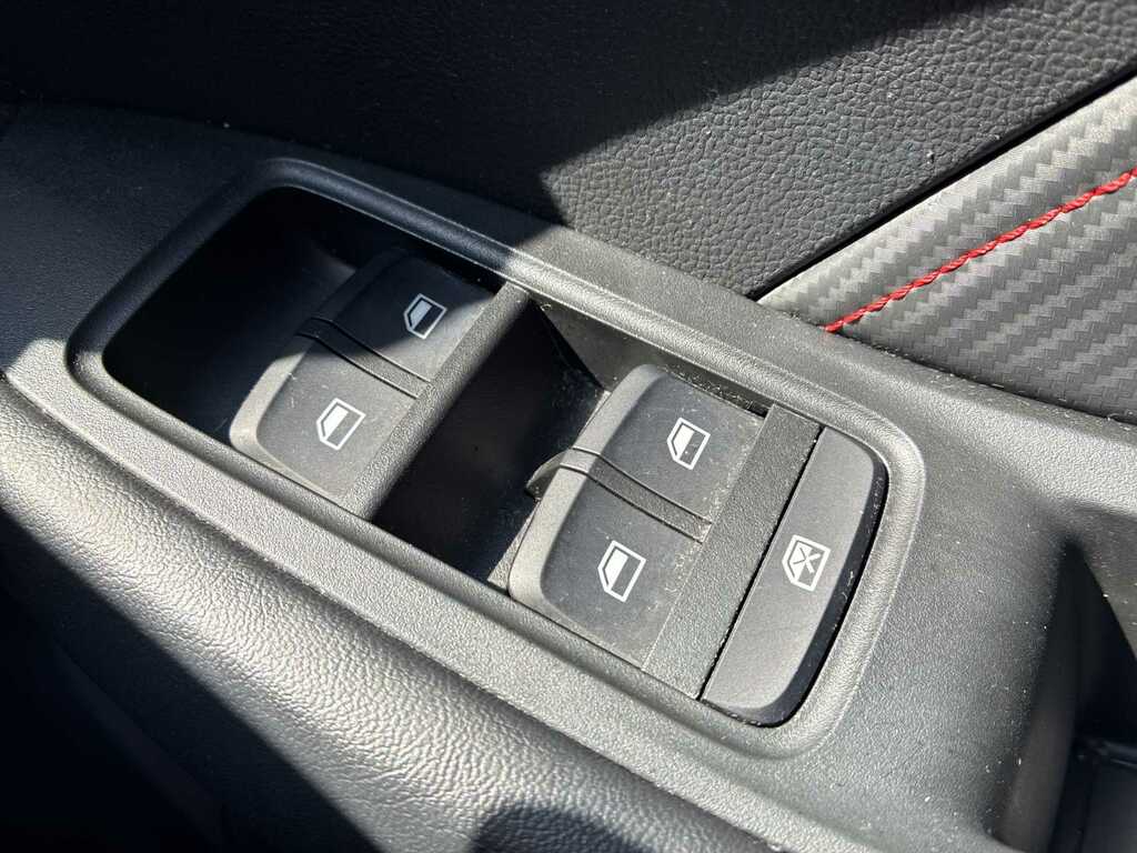 MG ZS Trophy Connect Long Range Silver #20