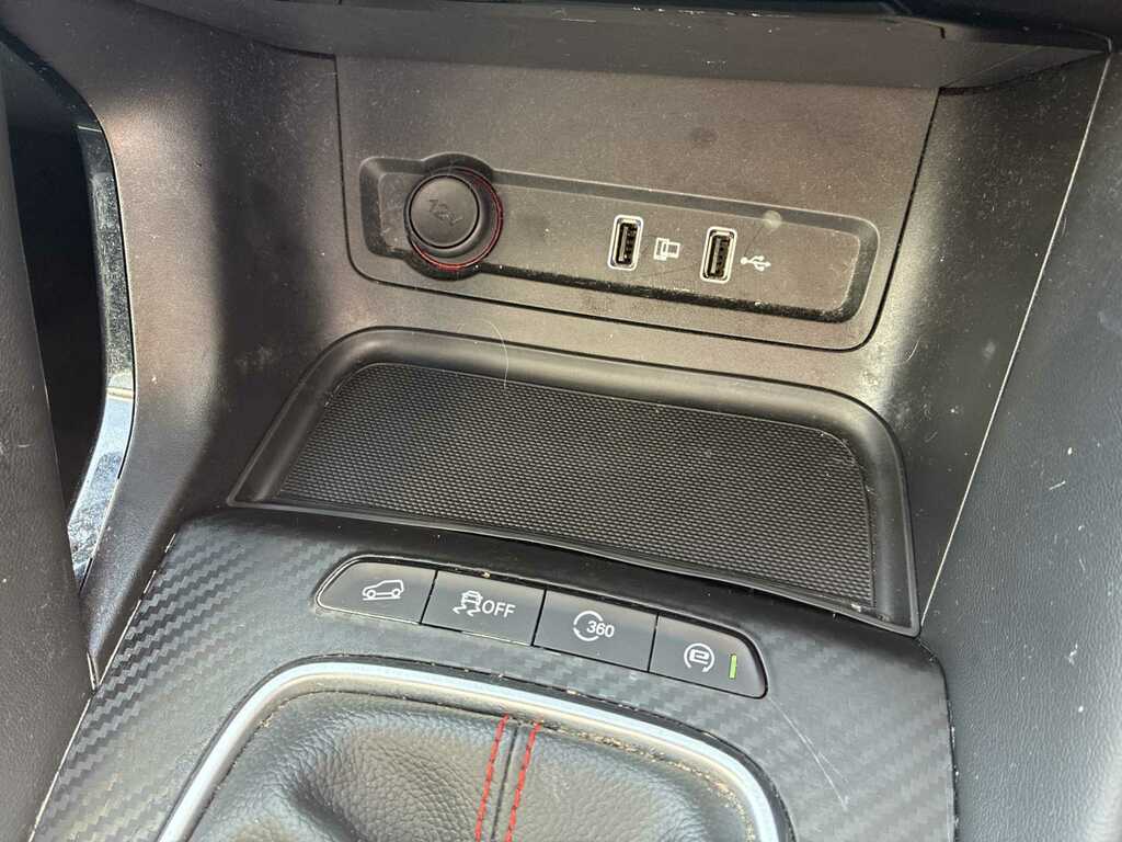 MG ZS Trophy Connect Long Range Silver #12