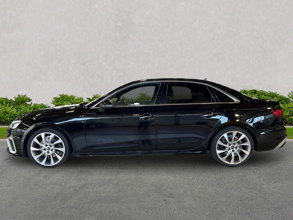 Audi A4 Black Edition Black #19