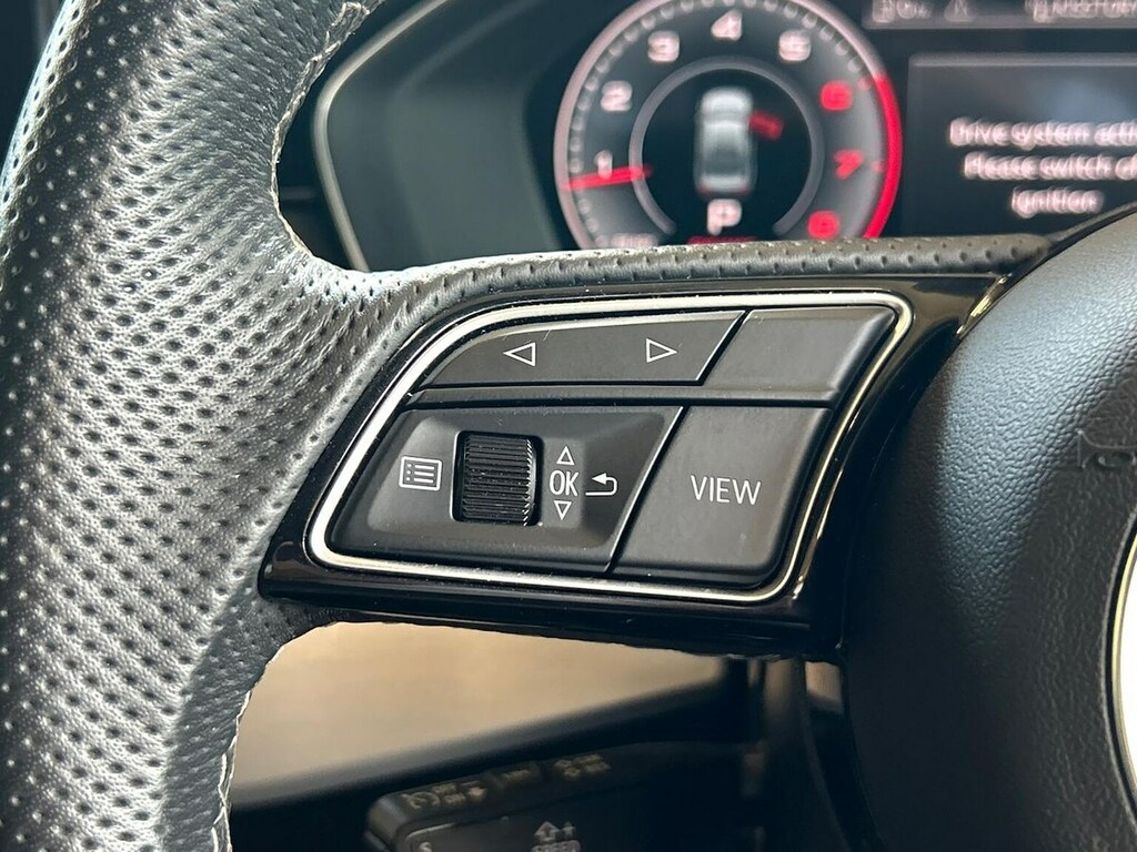 Audi A4 Black Edition Black #26