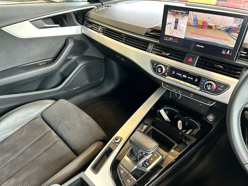 Audi A4 Black Edition Black #13