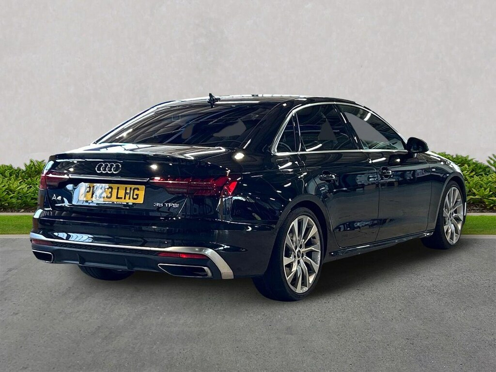 Audi A4 Black Edition Black #18