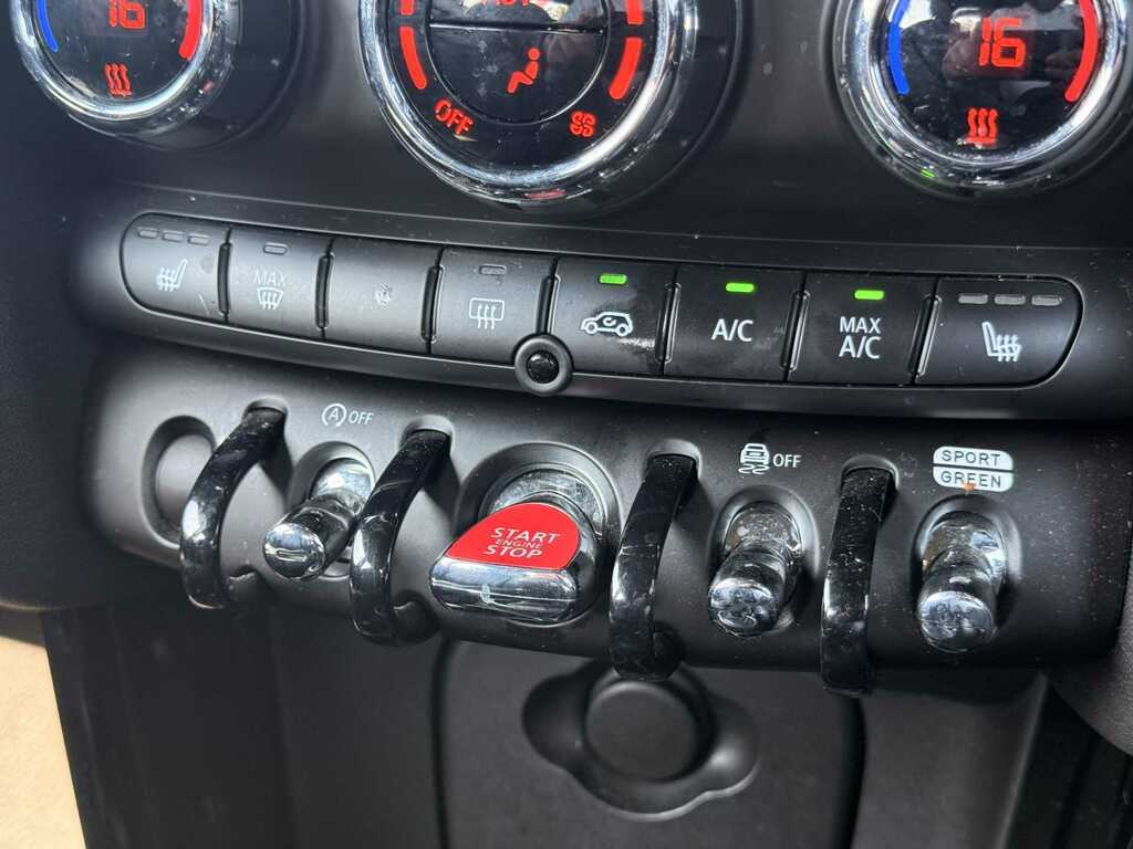 Mini Hatch Cooper S Level 2 Black #22