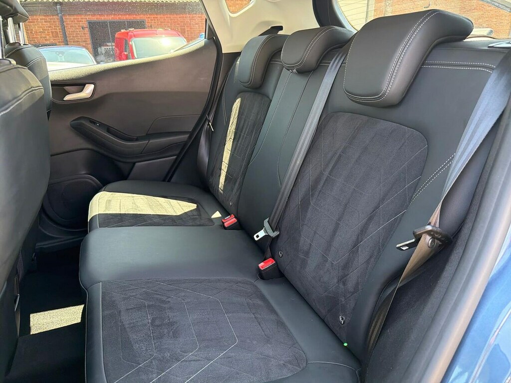 Ford Fiesta Hatchback Grey #16