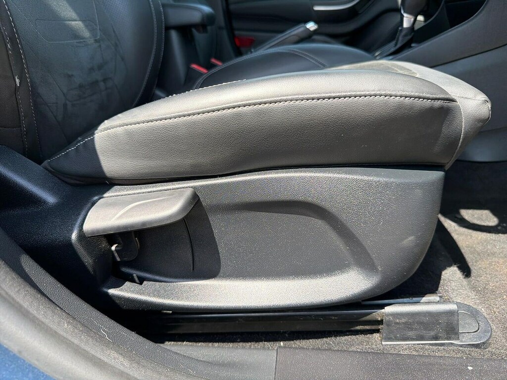 Ford Fiesta Hatchback Grey #30