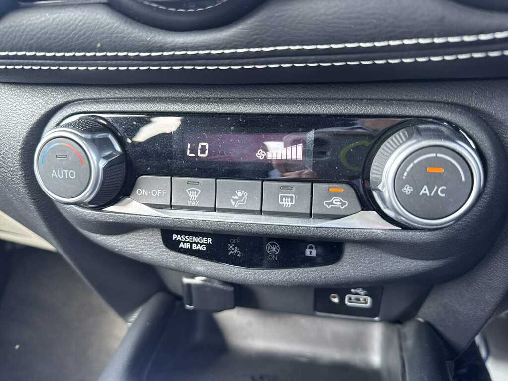 Nissan Juke Acenta Grey #11