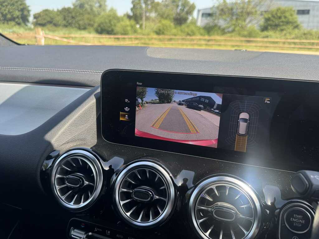 Mercedes-Benz B Class B 200 D  #33