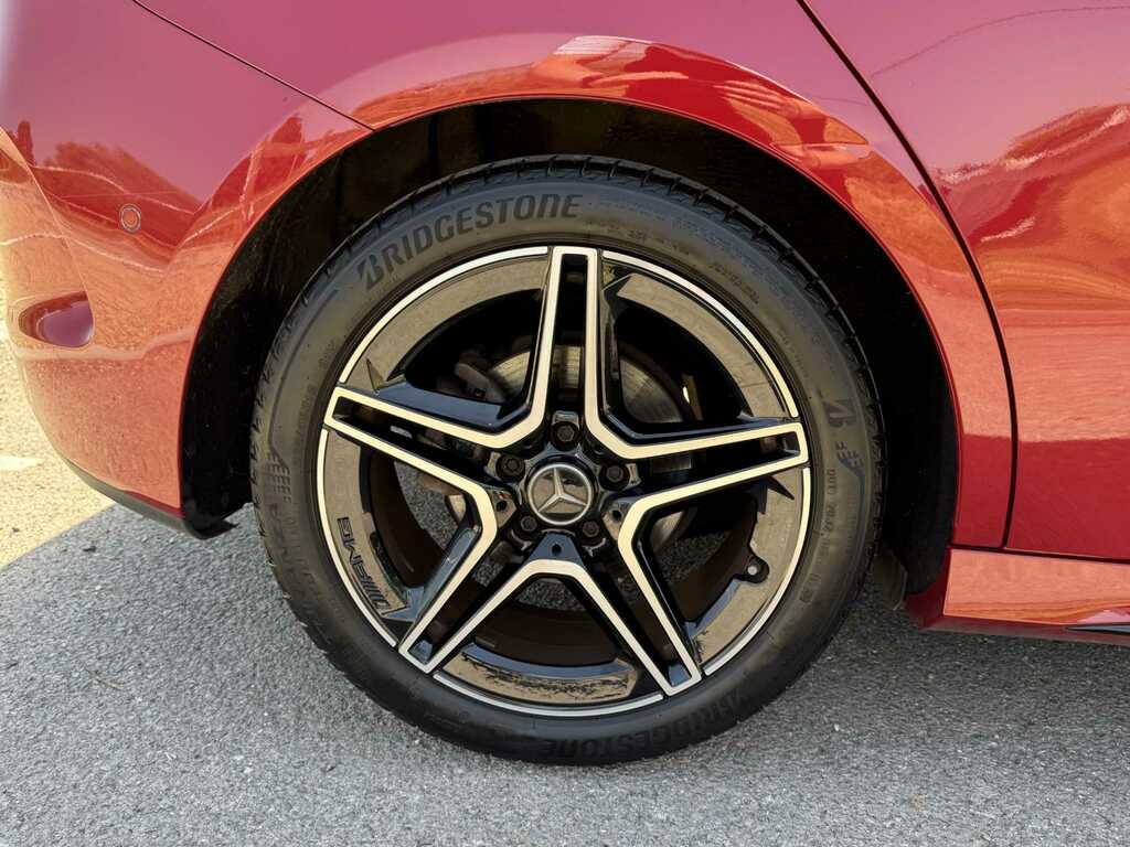 Mercedes-Benz B Class B 200 D  #9