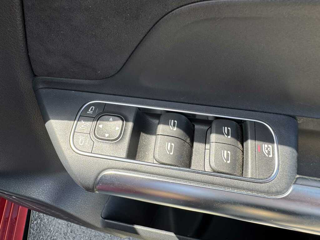 Mercedes-Benz B Class B 200 D  #12