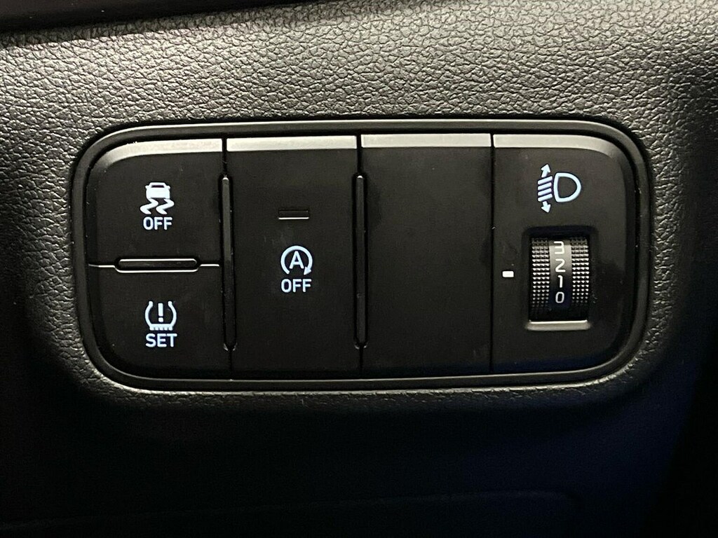Hyundai Bayon Se Connect Grey #22
