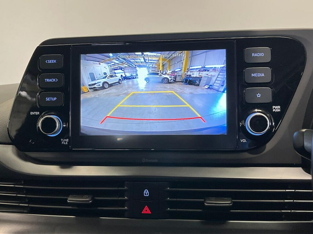 Hyundai Bayon Se Connect Grey #23
