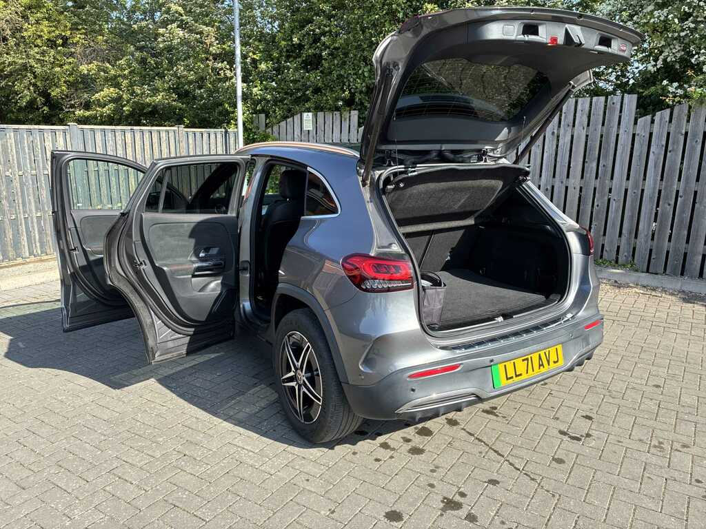Mercedes-Benz EQA 2021 71 Eqa Blue #38