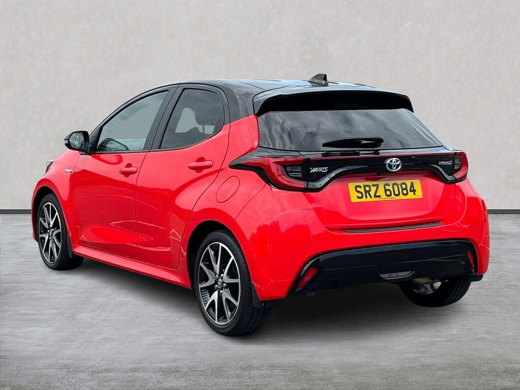 Toyota Yaris 1.5 Vvt-h Launch Edition Hatchback Hybr SRZ6084 #2