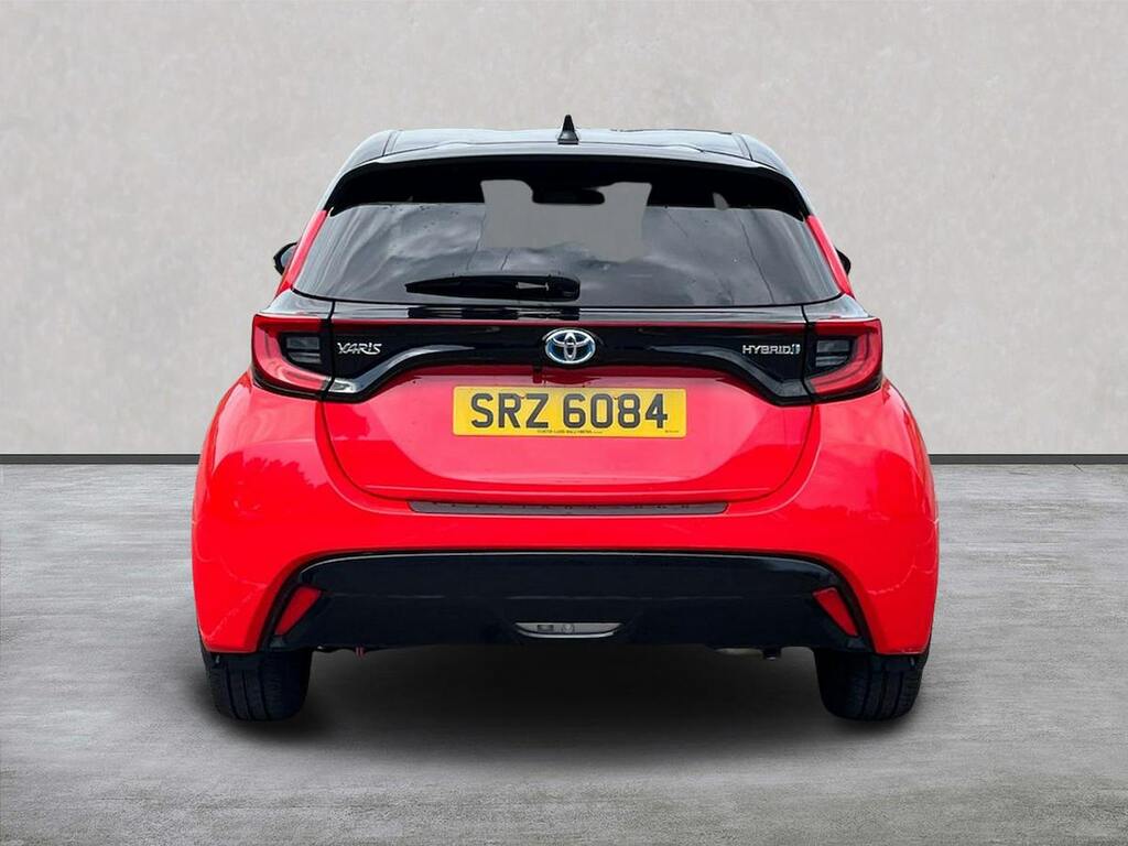 Toyota Yaris 1.5 Vvt-h Launch Edition Hatchback Hybr SRZ6084 #4