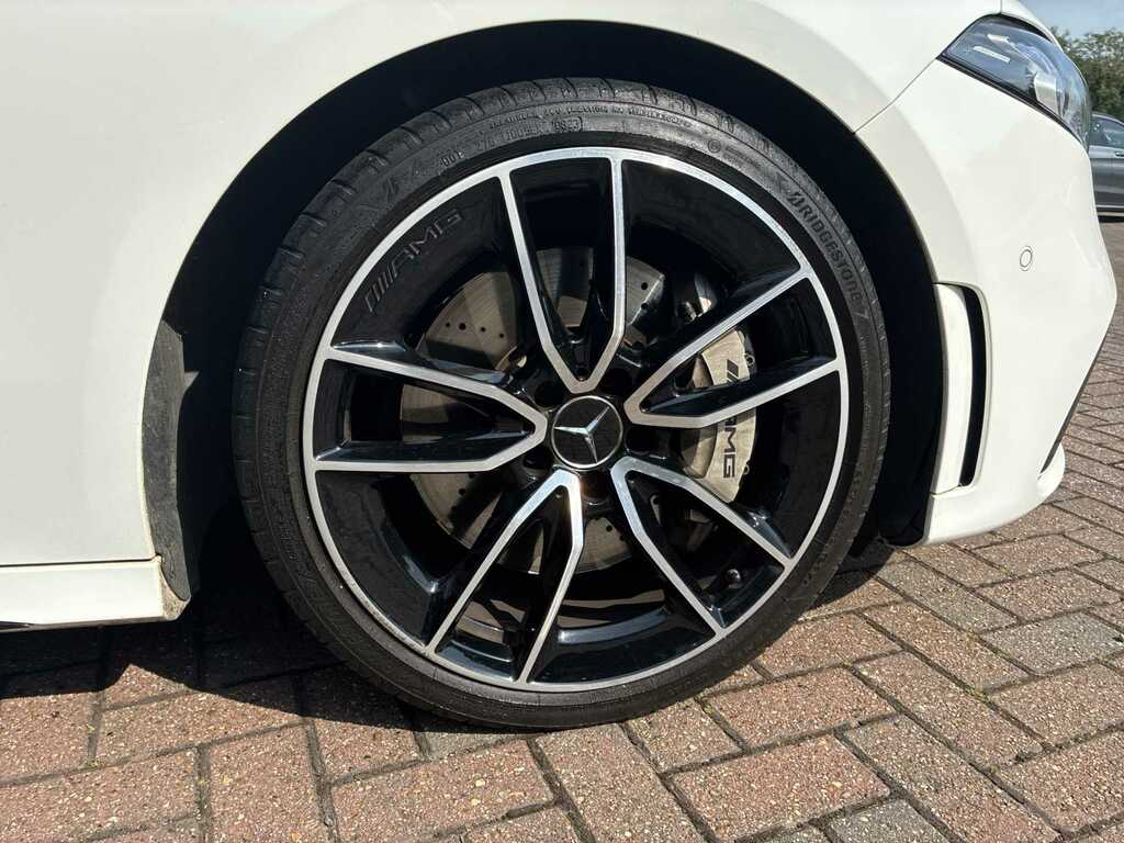 Mercedes-Benz A Class A35 4Matic Premium SN70UTY White #6