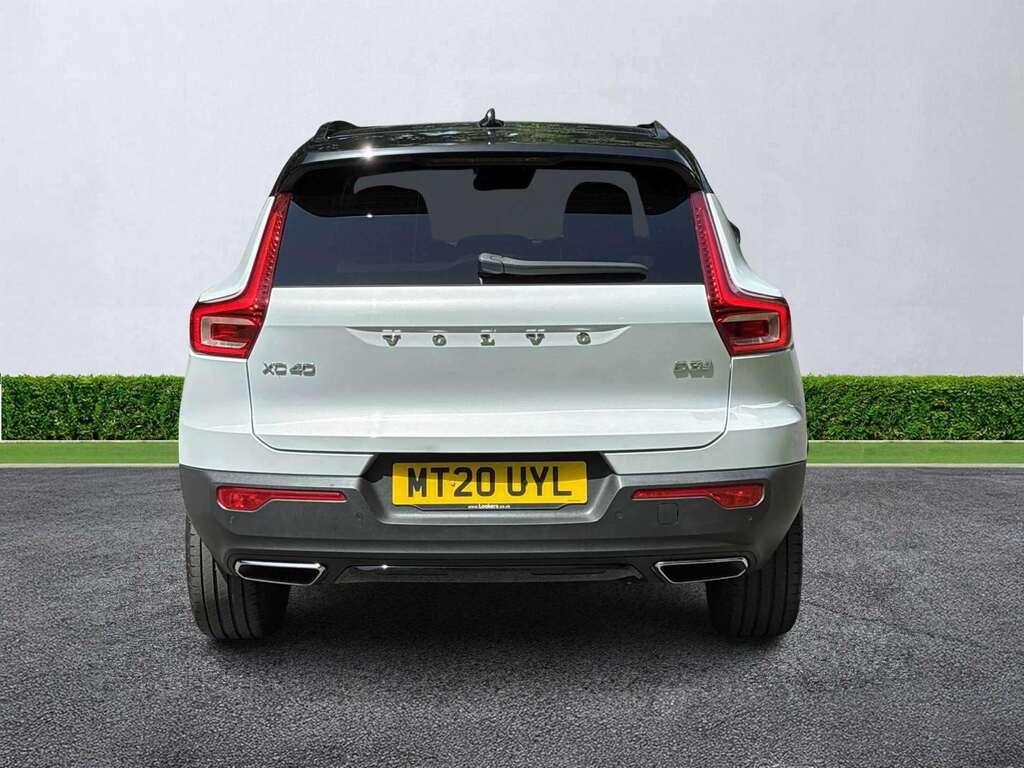 Volvo XC40 2.0 D3 R Design Pro Silver #6
