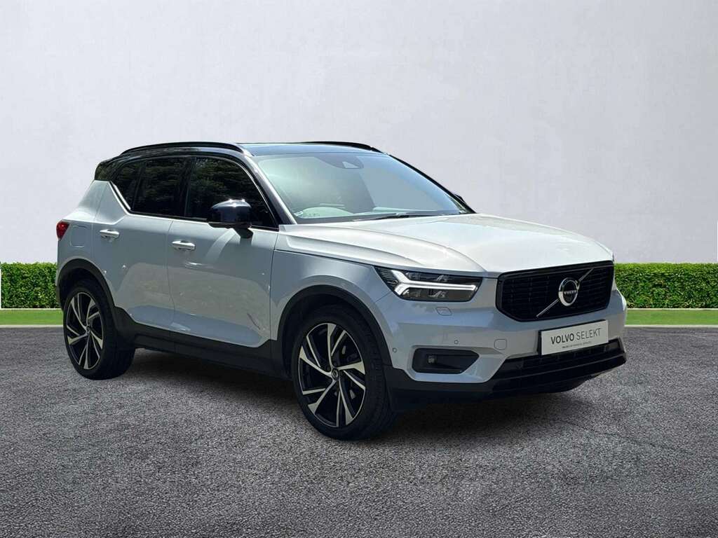 Volvo XC40 2.0 D3 R Design Pro Silver