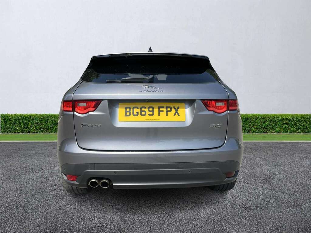 Jaguar F-Pace 2.0D 180 Chequered Flag Awd Grey #4