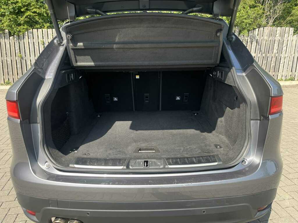Jaguar F-Pace Diesel Grey #17