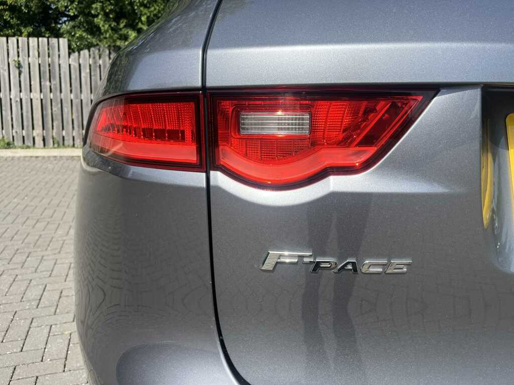 Jaguar F-Pace Diesel Grey #35