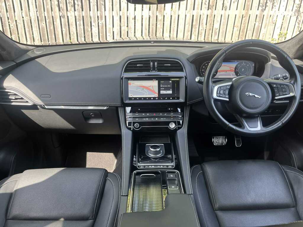 Jaguar F-Pace Diesel Grey #8
