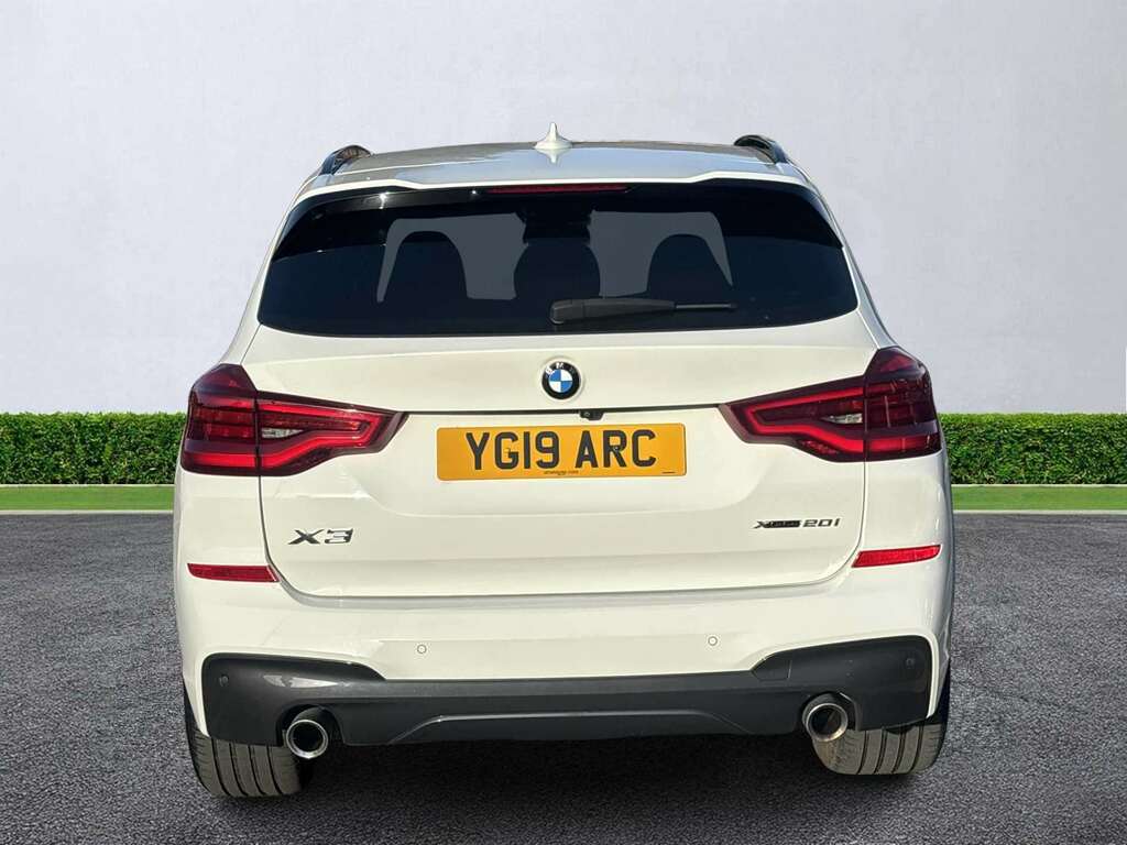 BMW X3 Xdrive20i M Sport Step YG19ARC White #4
