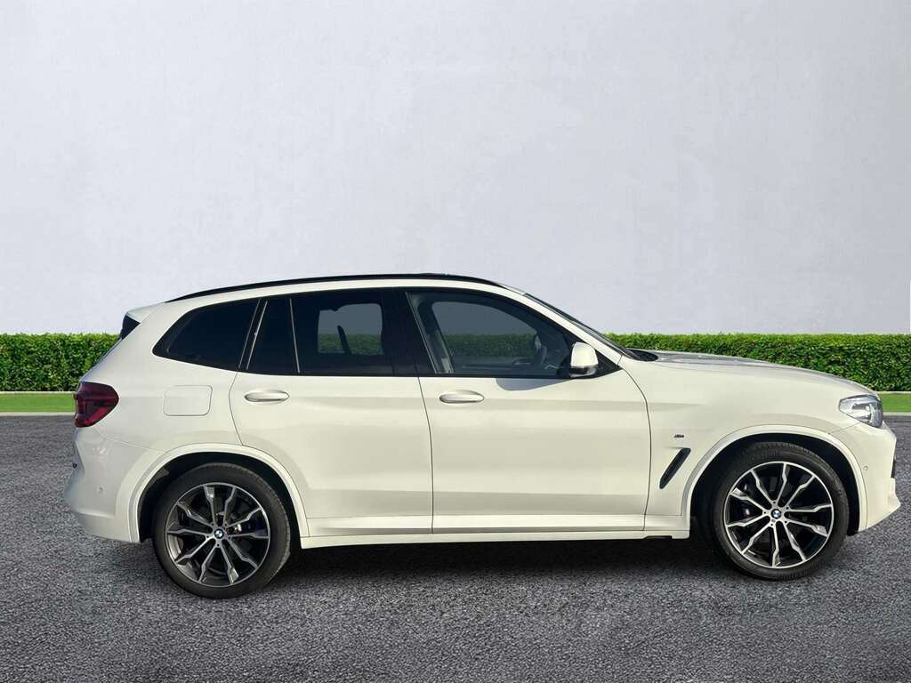 BMW X3 Xdrive20i M Sport Step YG19ARC White #3