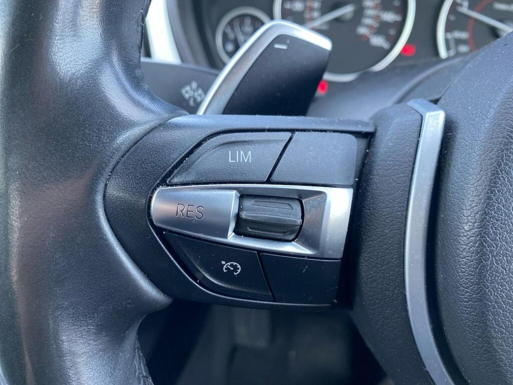 BMW 3 Series 320I M Sport Shadow Edition 2018 Silver #26